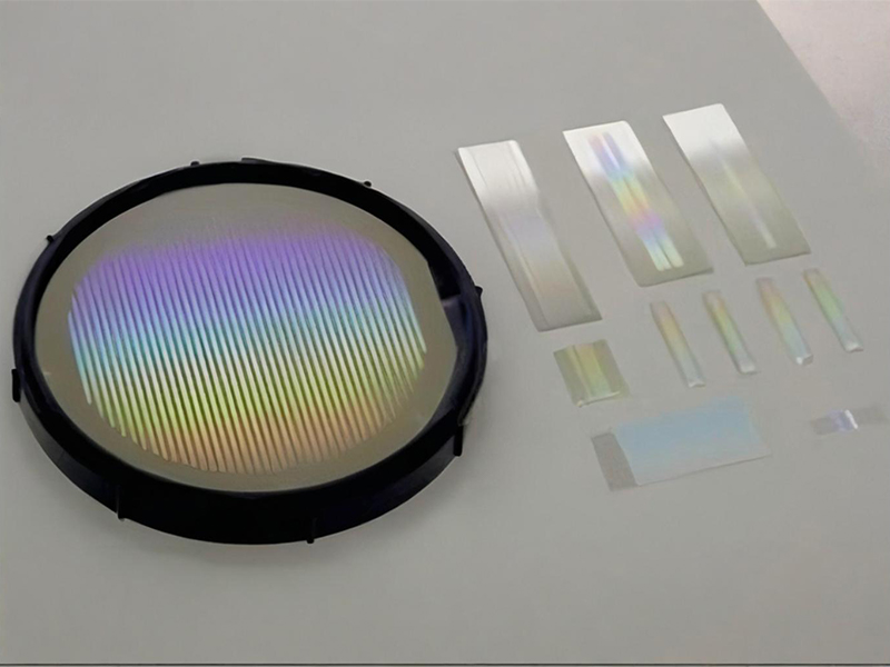 超越傳統(tǒng)非線性晶體：PP-Mg:SLT在寬譜頻率轉(zhuǎn)換中的優(yōu)勢(shì)